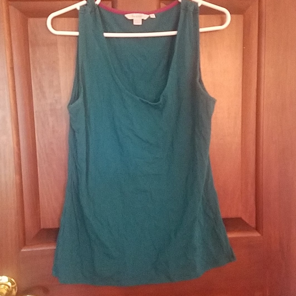 Green tank top